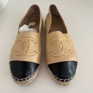 Chanel tan & black espadrilles size 39